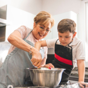 Le rôle essentiel des grands-parents.